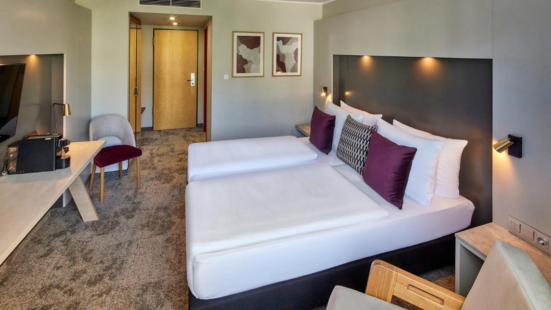 Welcome Hotel 4*