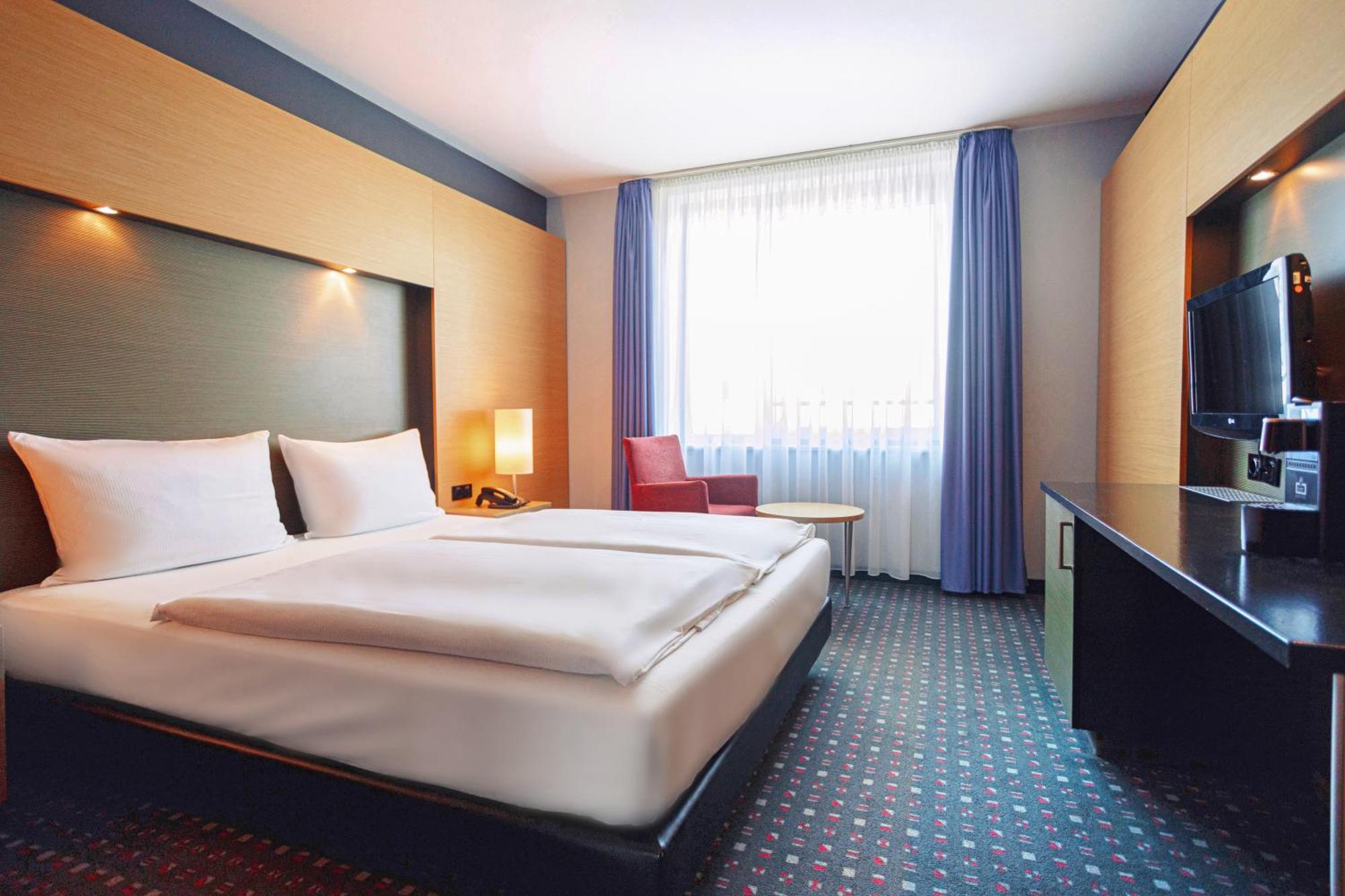 Ramada By Wyndham
